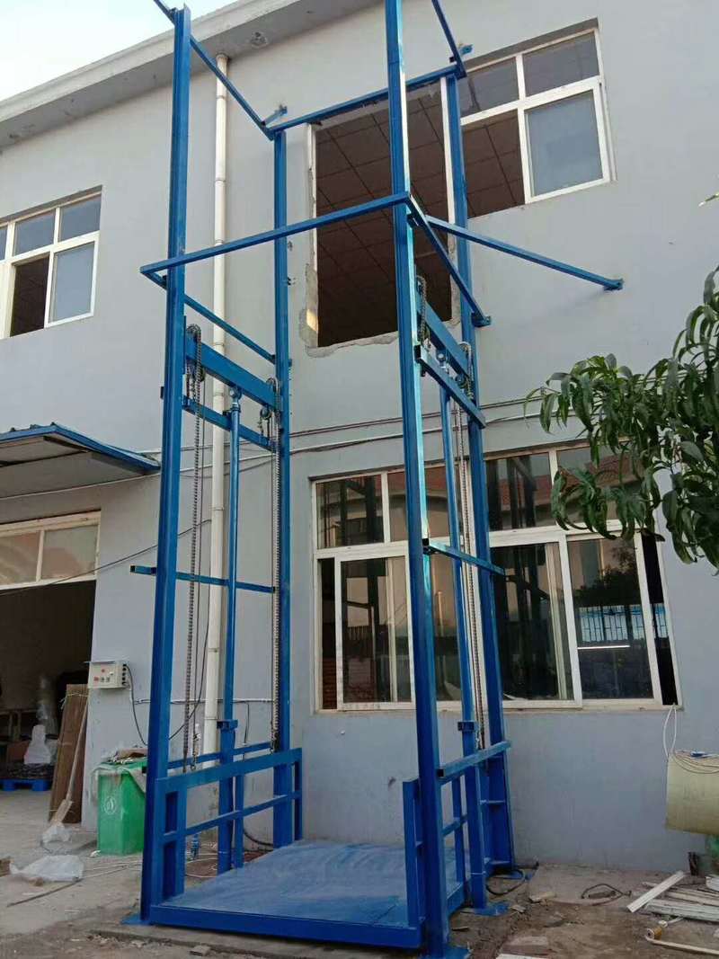 哈尔滨简易小型货梯
